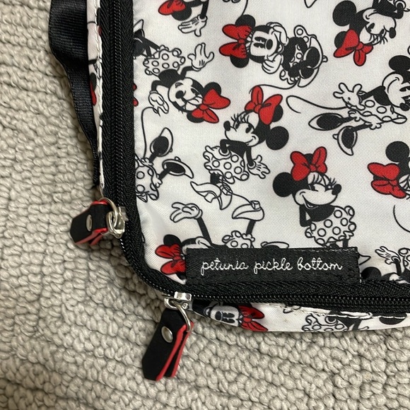 Disney Petunia Pickle Bottom Travel Set - Picture 5 of 7